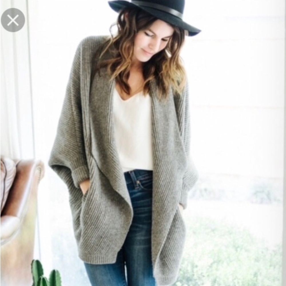 Vintage Madewell Sculptor Cardigan Merino Wool Cocoon Sweater